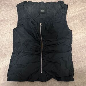 D&G Chic Black Ruched Top with Zipper